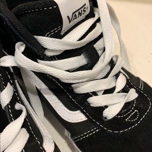 Vans Big Boys size 6.5 brand new no box
